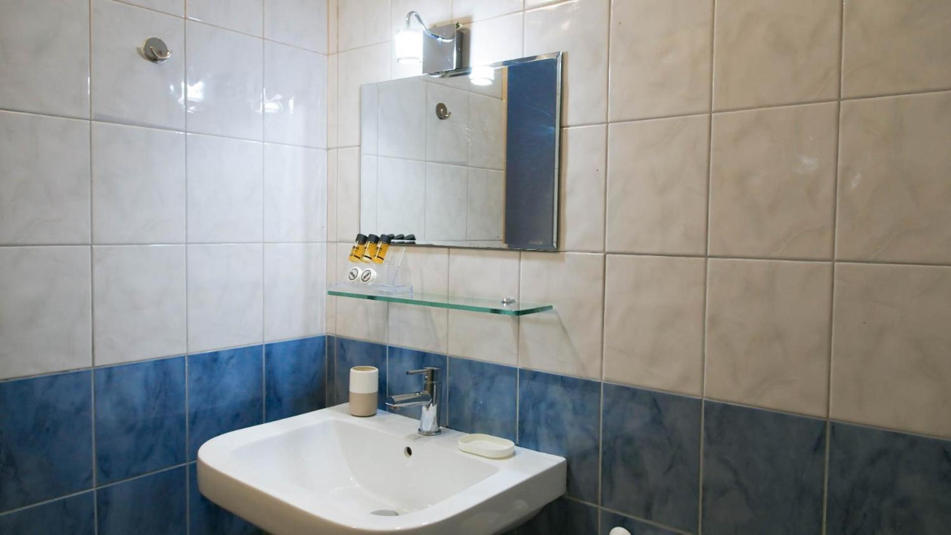 Guest House Suga 1 Qëparo Pokoj fotografie