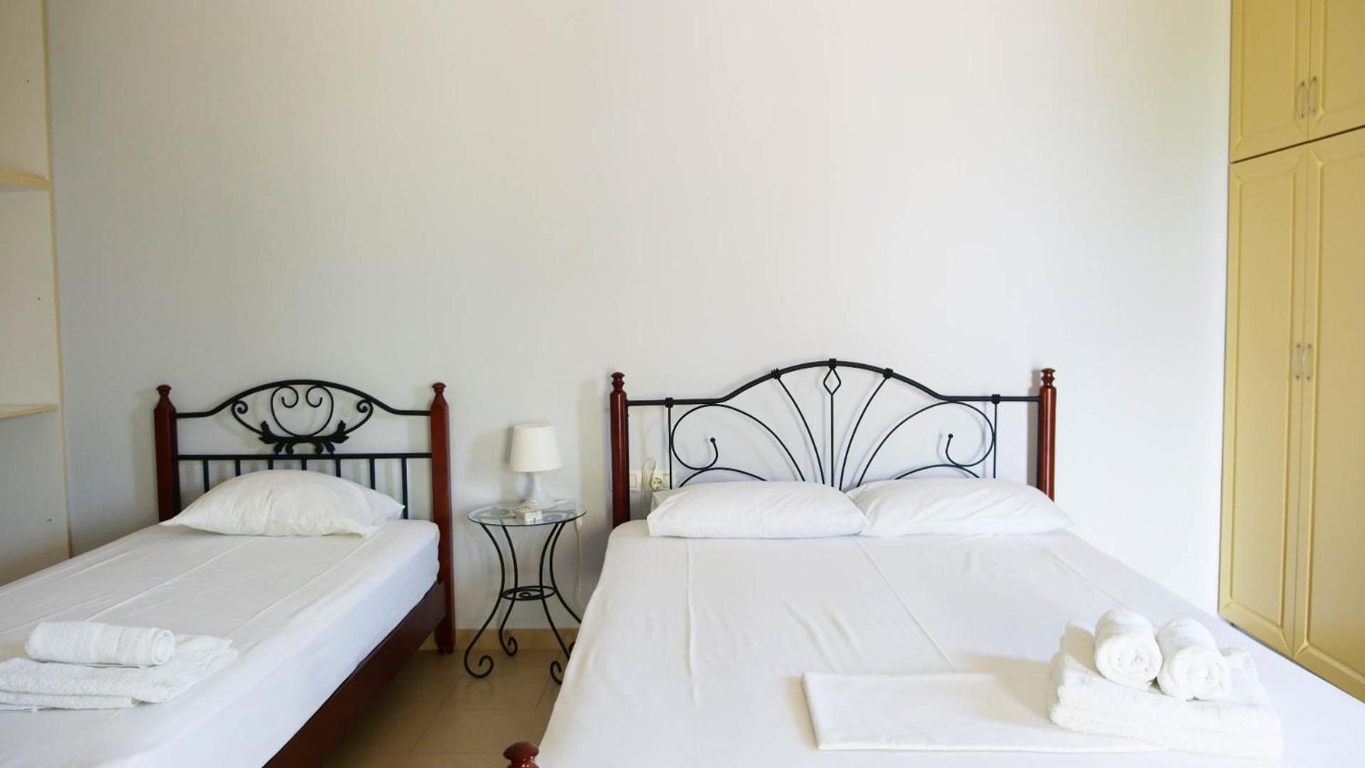 Guest House Suga 1 Qëparo Pokoj fotografie