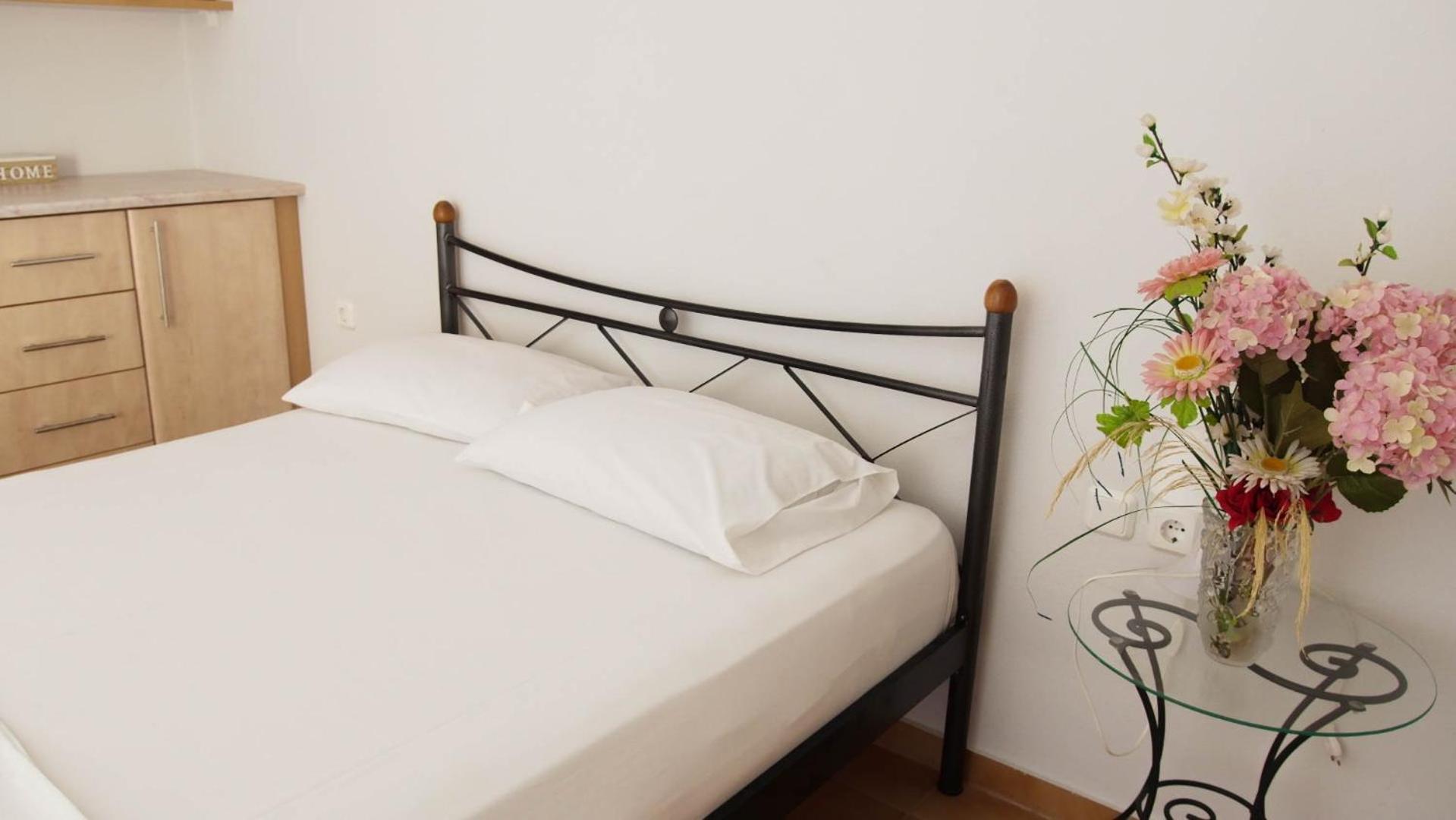 Guest House Suga 1 Qëparo Pokoj fotografie